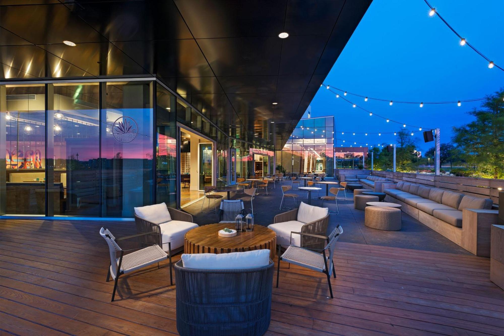 The Westin Irving Convention Center At Las Colinas Exteriör bild
